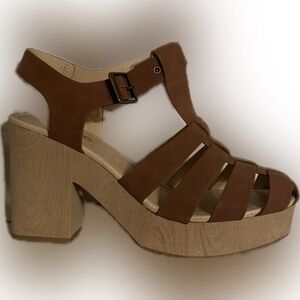 NWT Unr8ed Size 10M Women's Casey Cognac Wedge Boho Sandals
